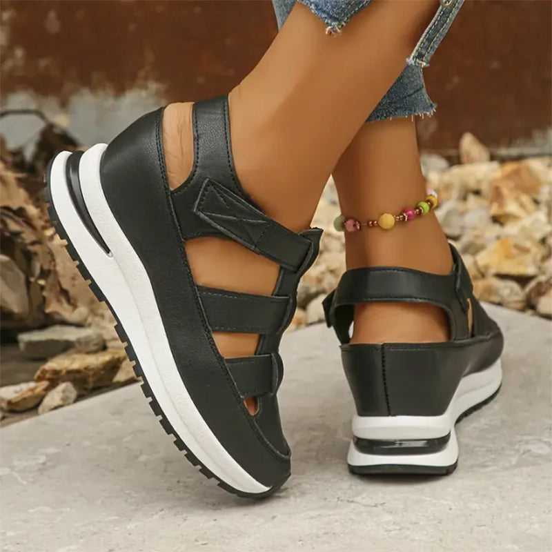 Lyreli™ | Orthopaedic Sandals