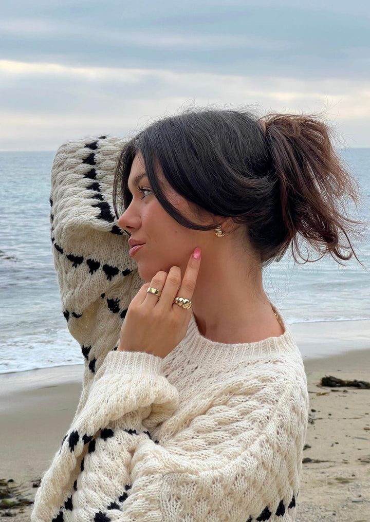 Lyreli™ - Puff Sleeves Pull-Over Sweater