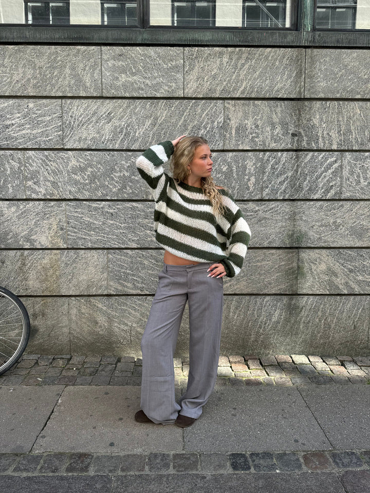 Lyreli™ - Contrast Stripped Loose-Fit Sweater