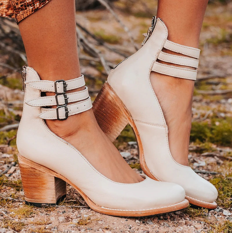 Lyreli™ | Orthopaedic Heels