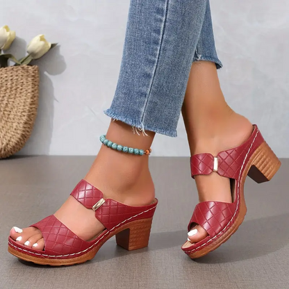 Lyreli™ | Orthopaedic Sandals