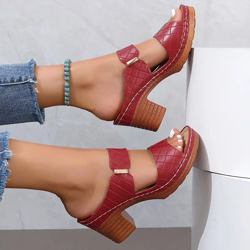 Lyreli™ | Orthopaedic Sandals